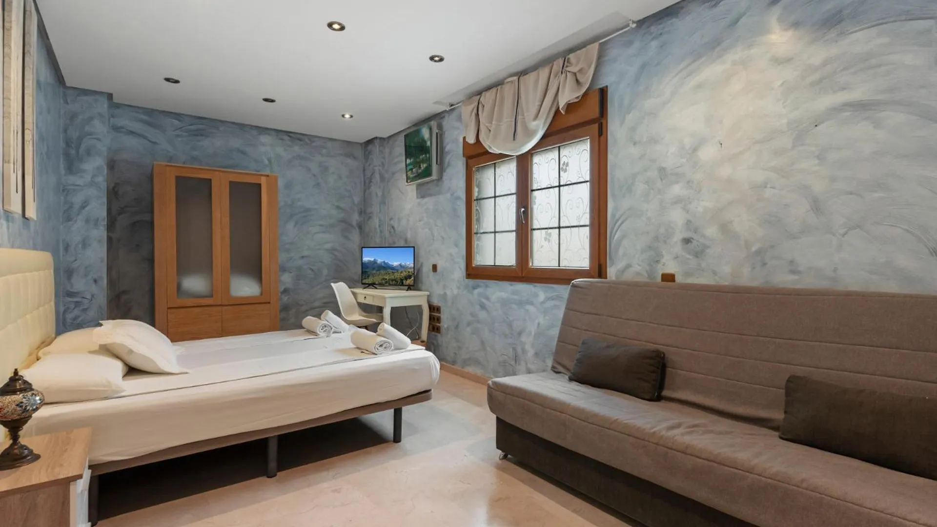 Villa Soler House In Malaga By Costarentals - Mal03